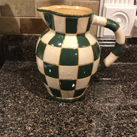 iia Other - Checkered Pitcher